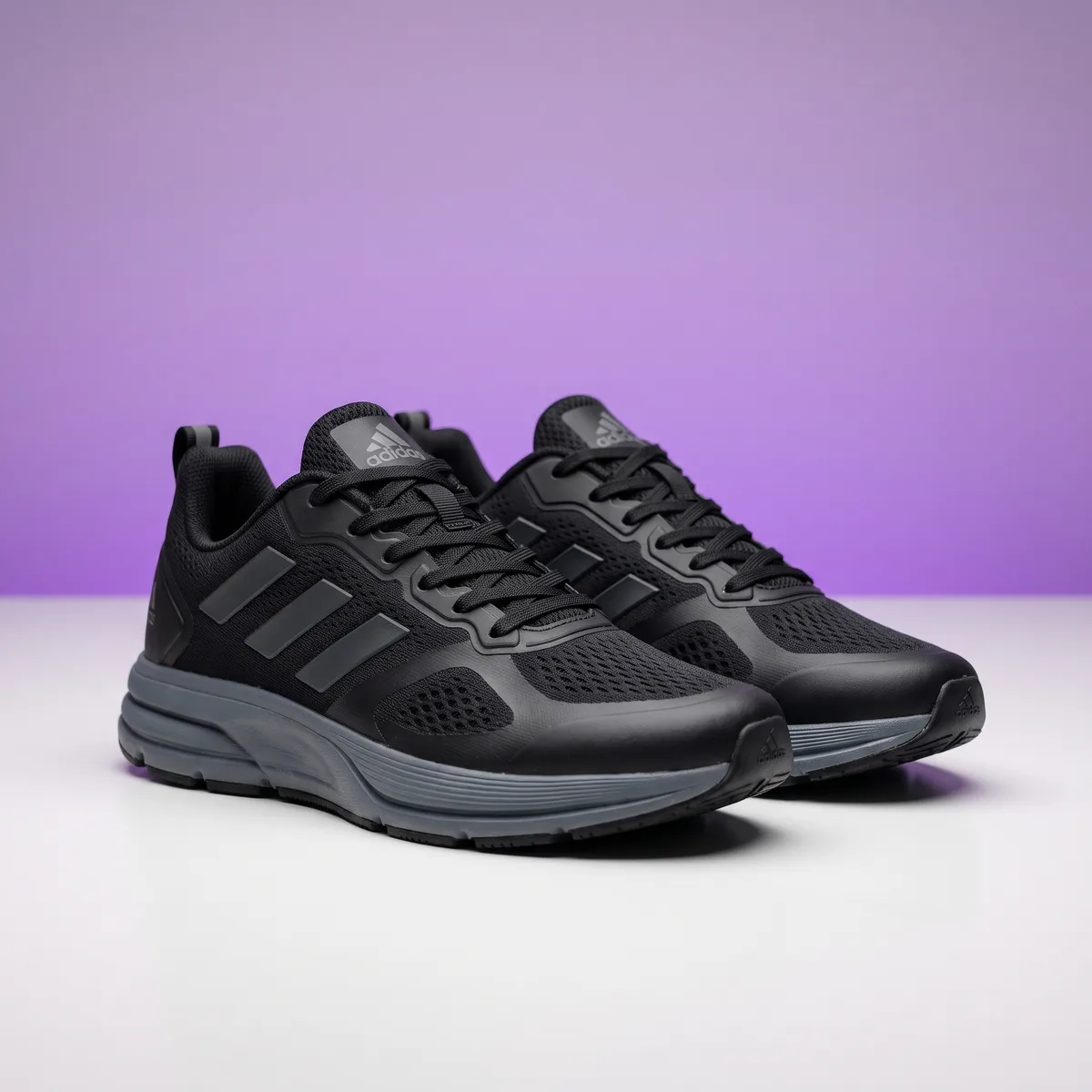 Sneakers & Sport